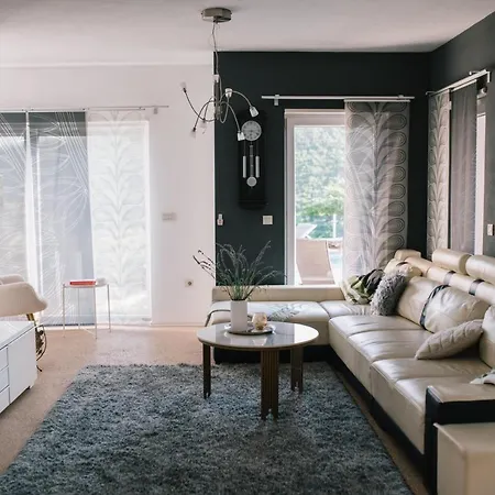 Ferienhaus בית נופש *
