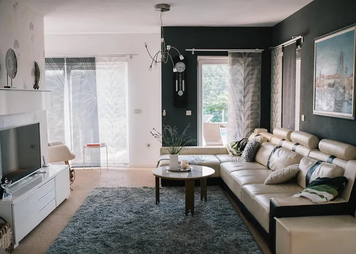 Ferienhaus 度假居 *