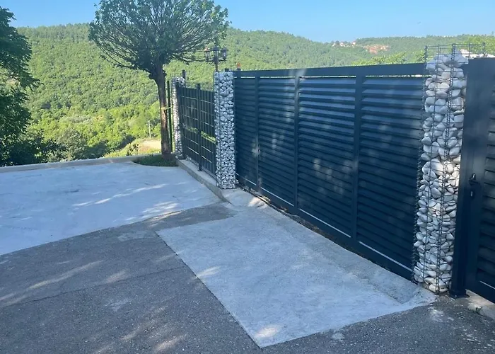 Ferienhaus 度假居 Široki Brijeg