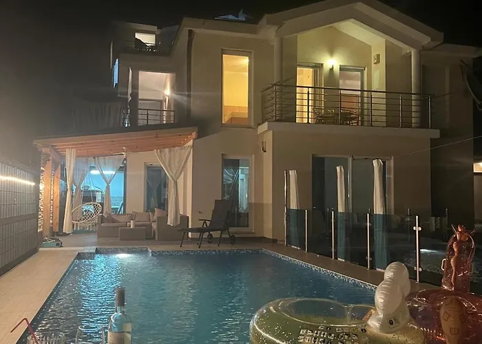 Ferienhaus 度假居 *