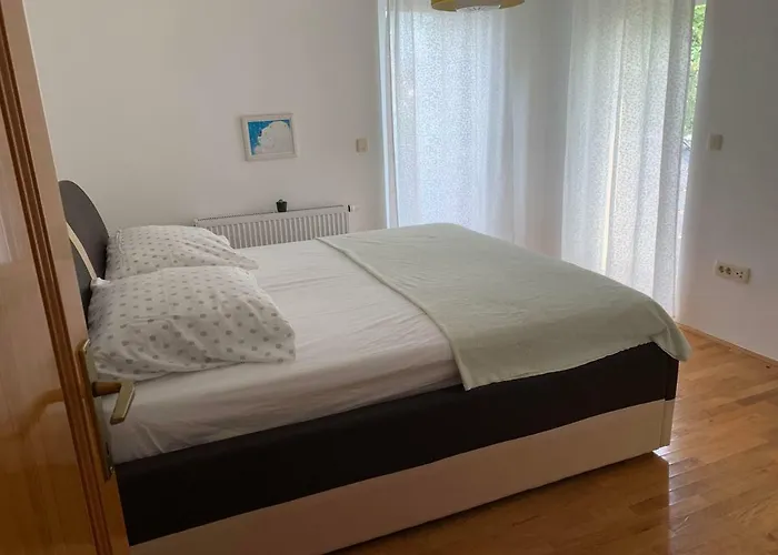 Ferienhaus 度假居 *